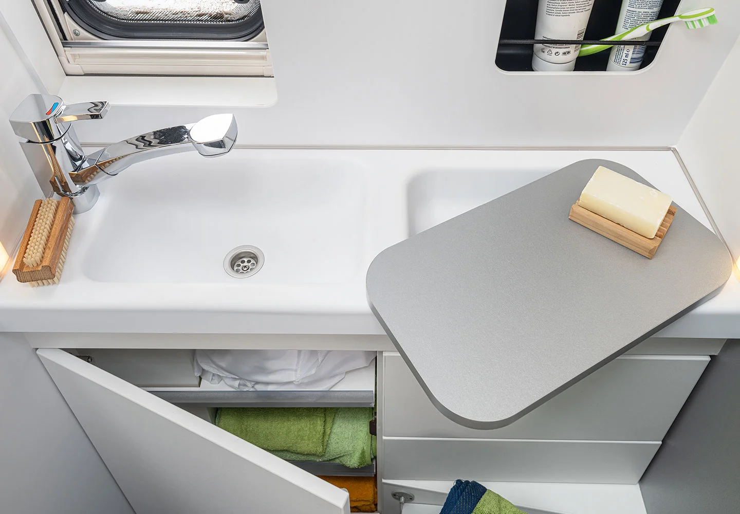 kta-weinsberg-2021-2022-caratour-interieur-7282